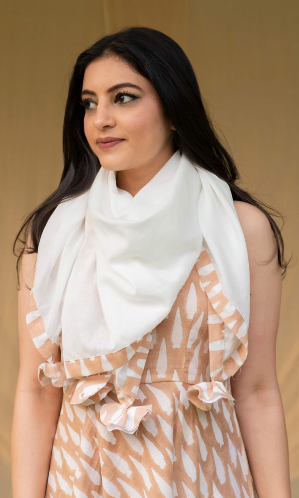 KAPRAAHA BROWN MAXI WITH SCARF