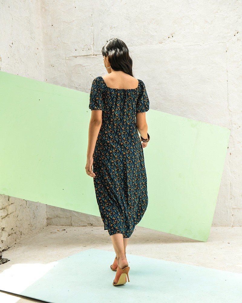 SARAH - Ditsy Floral Midi