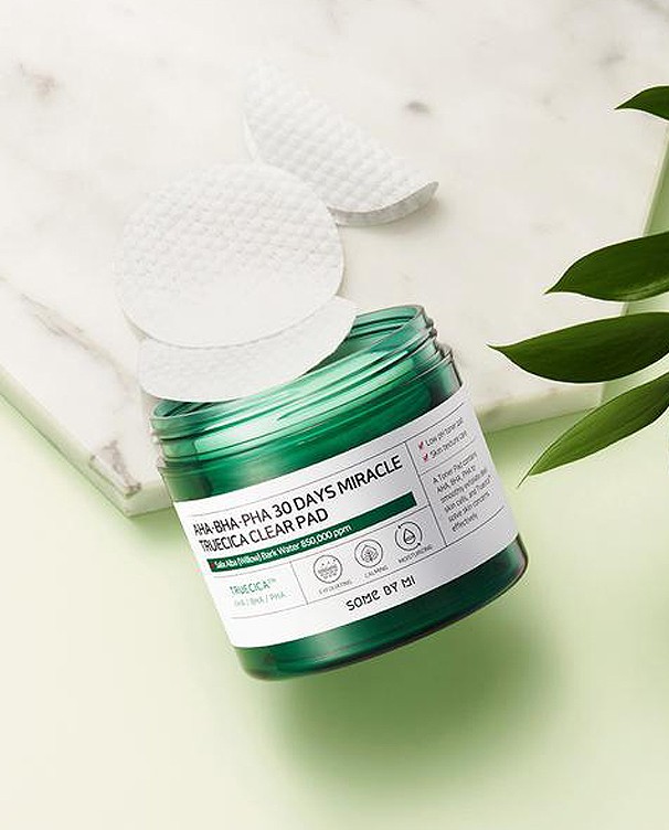 AHA BHA PHA 30 DAYS MIRACLE TRUECICA CLEAR PAD