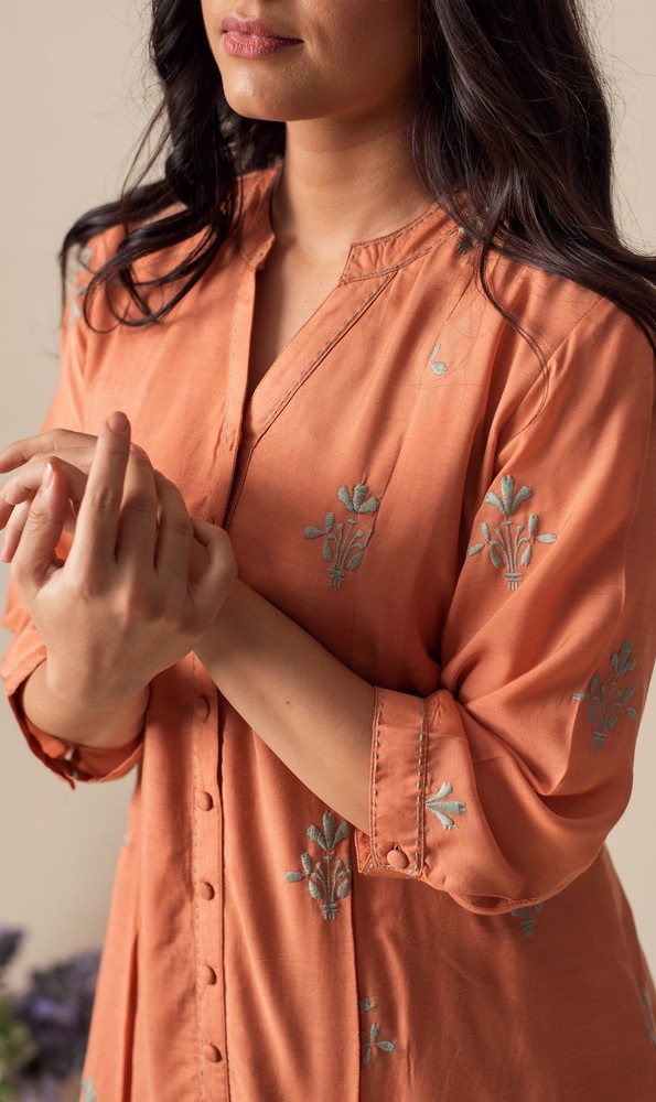 KAPRAAHA RUST MOROCCON TUNIC