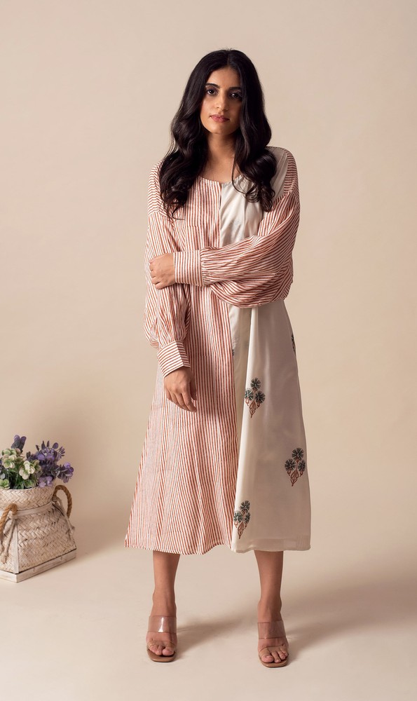 KAPRAAHA MULTI PRINT RESORT DRESS